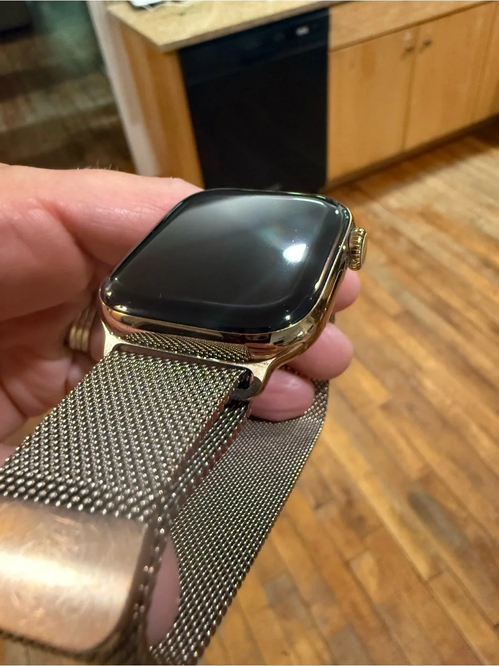 Apple Watch with Rose Gold Mesh Milanese Band